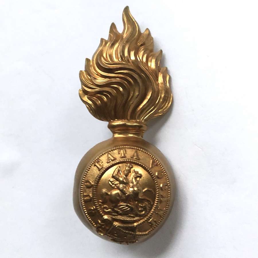 Northumberland Fusiliers post 1881 brass fur cap grenade