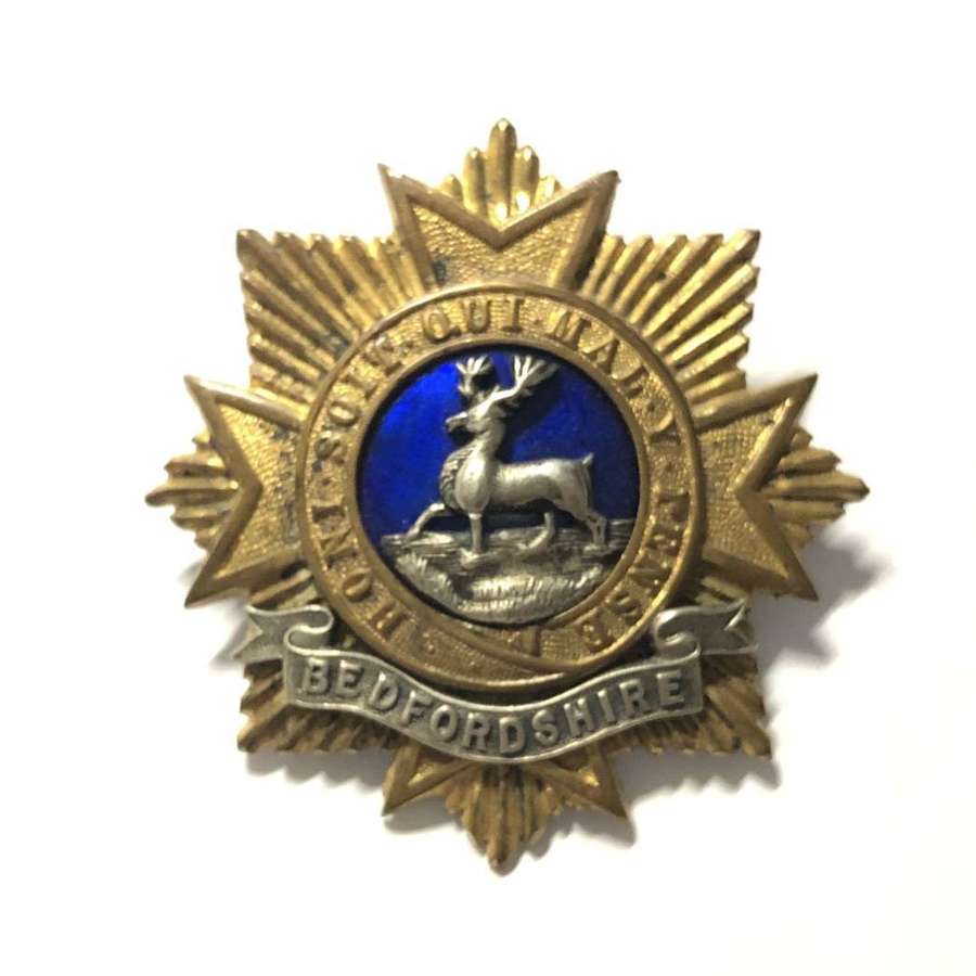 Bedfordshire Regiment Victorian post 1881 Officer’s forage cap badge