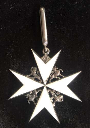 The Order of St. John of Jerusalem, Commander’s neck badge